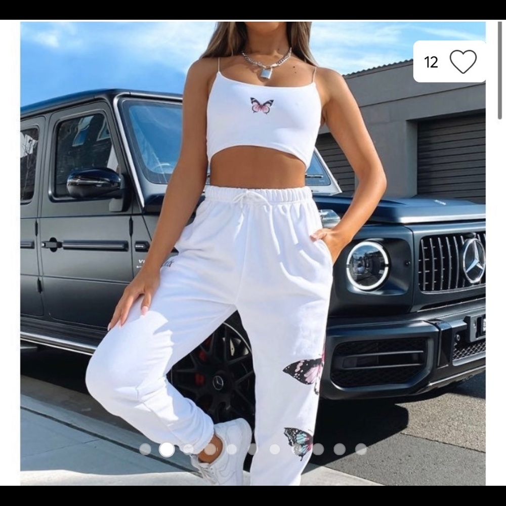 White Fox Social Butterfly Sweatpants 🦋